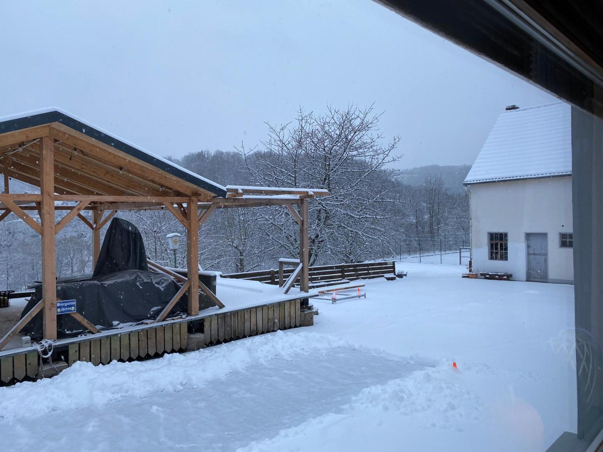 Sabine'S Gaestehaus Ubereisenbach Exterior photo