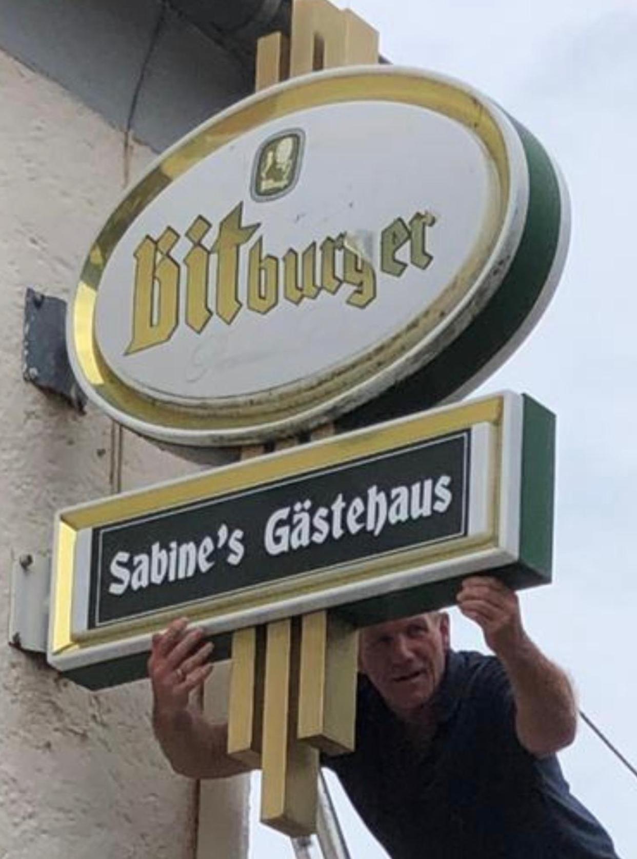 Sabine'S Gaestehaus Ubereisenbach Exterior photo